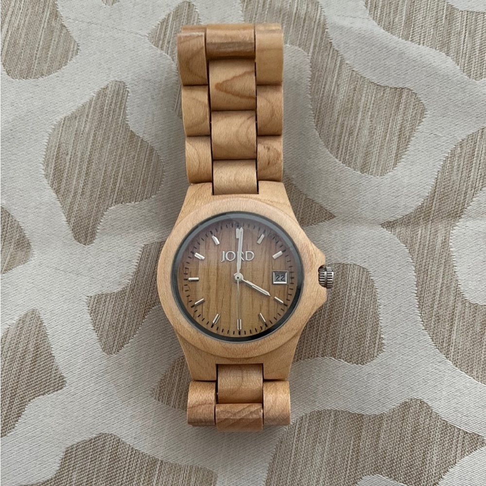 Jord Wood Watch